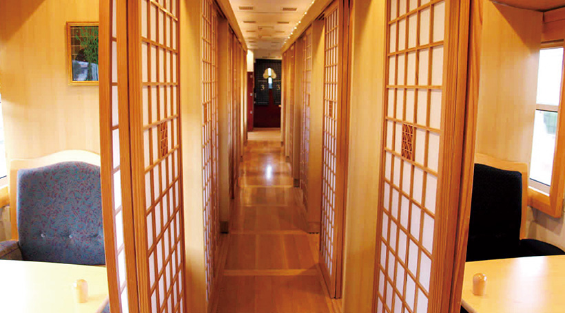 しなの鉄道「ろくもん」