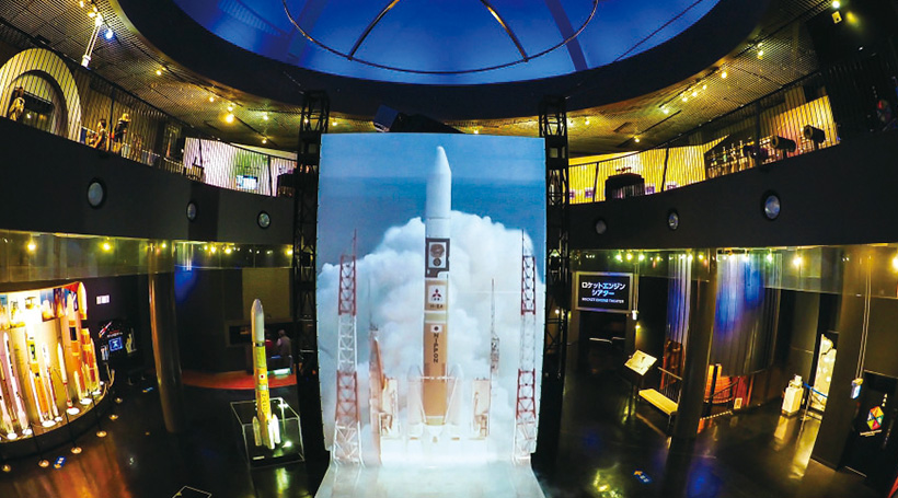 宇宙最前線・種子島と悠久の時が流れる屋久島 星と森の叡智にふれる