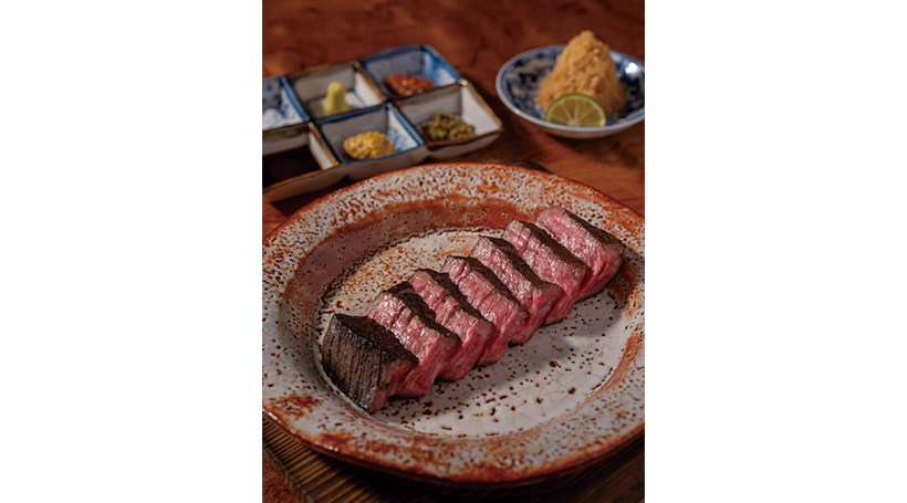 10名さま限定「菊乃井 肉 雲収」と主客一体のおもてなし「MOTOÏ」のフレンチ