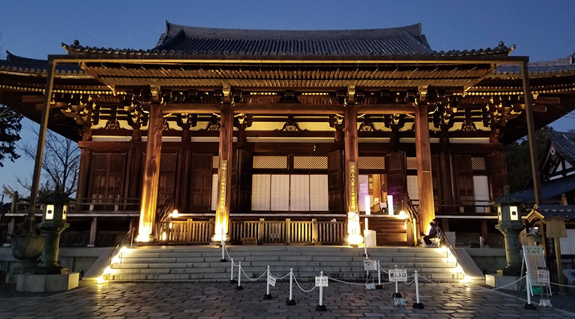 金戒光明寺 除夜の鐘と歳末回向特別参列「熊魚菴たん熊北店」初春寿ぐ晩餐
