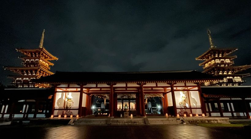 完全紹介制「祗園やまぐち」イタリアンの昼餐と世界遺産「薬師寺」ライトアップ夜間拝観