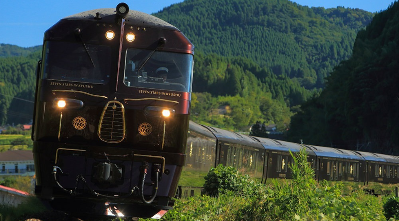 週末を利用し、ななつ星1泊2日 「くじゅうコース」の旅