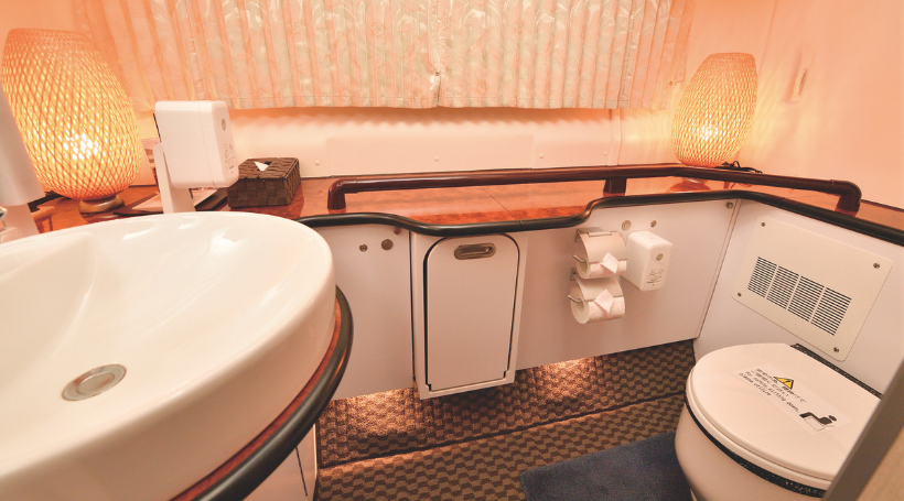 三越伊勢丹プレミアムクルーザー