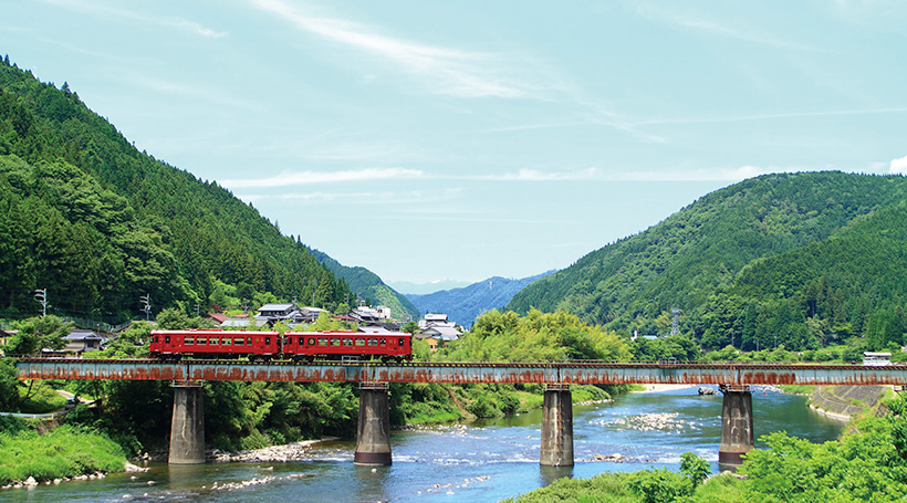 観光列車「ながら」