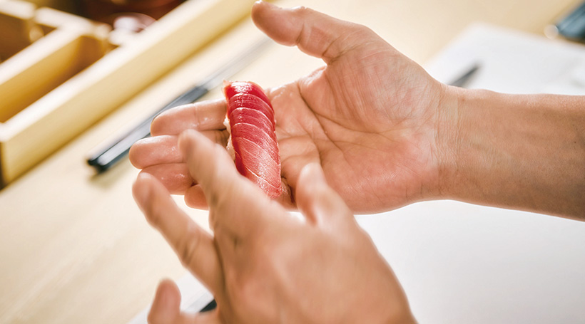 鮨「みぎわ」